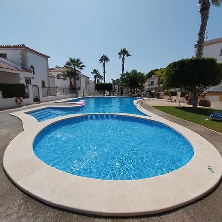 Charming Apartment In Front Of Villamartin Golf And Plaza Екстериор снимка