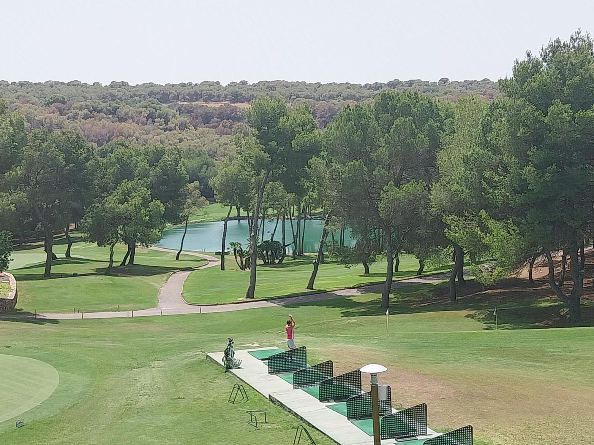 Charming Apartment In Front Of Villamartin Golf And Plaza Екстериор снимка
