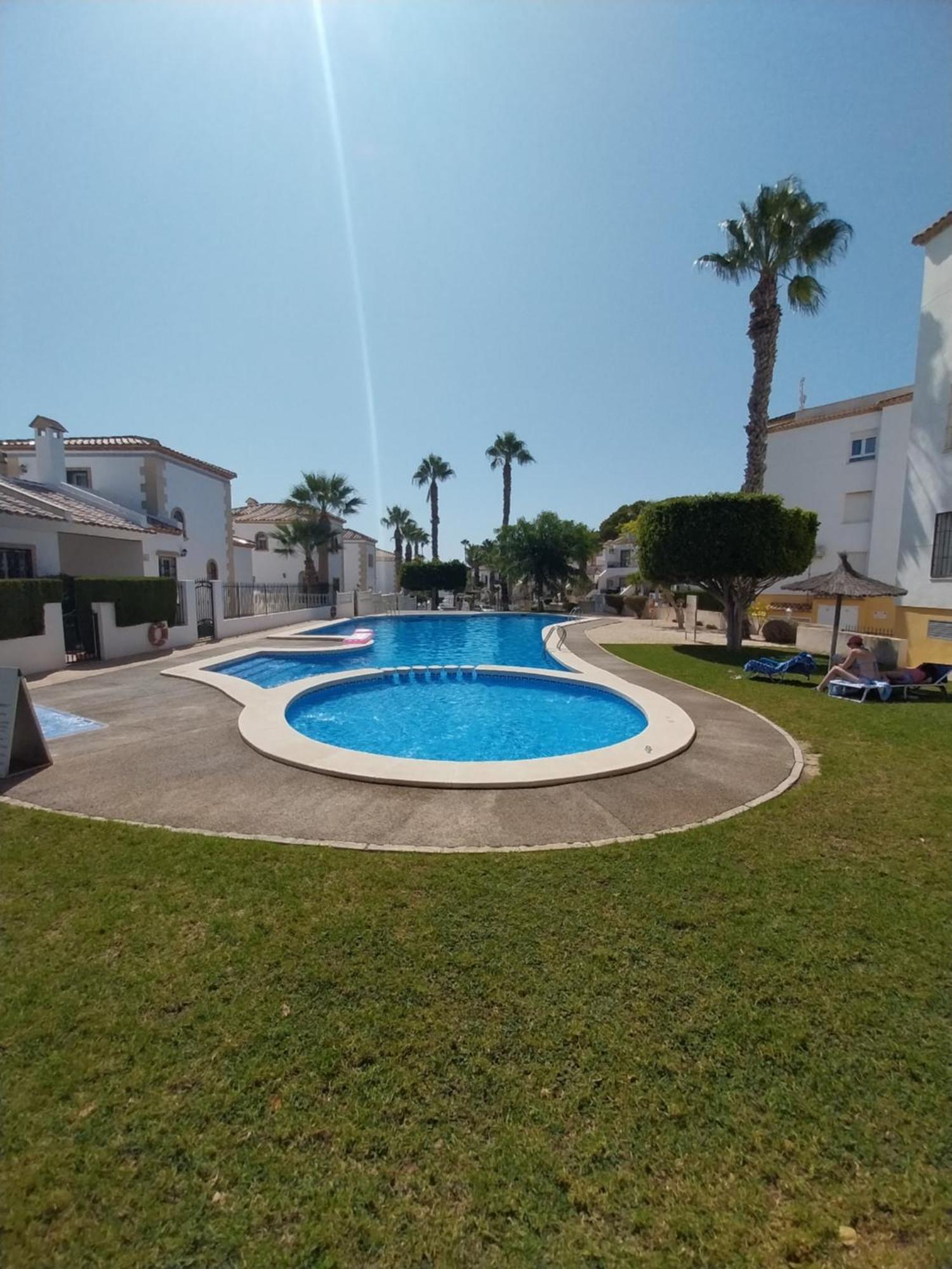 Charming Apartment In Front Of Villamartin Golf And Plaza Екстериор снимка